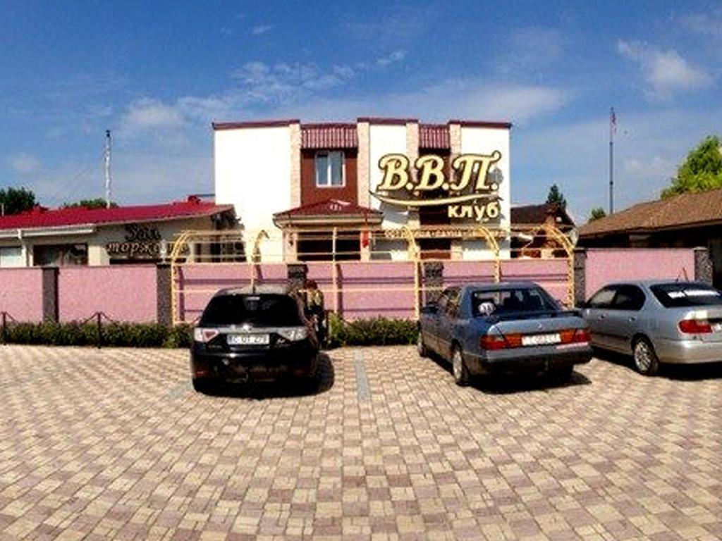 Vvp Club Hotel Tiraspol Eksteriør billede